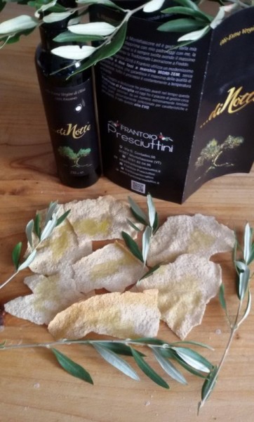 Olio di Notte con carrasau