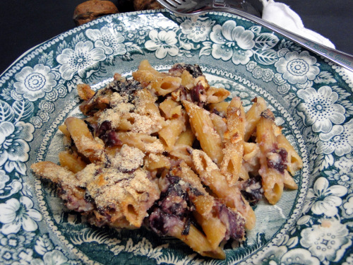 Pasta_pesto_radicchio_noci_al_forno.jpg