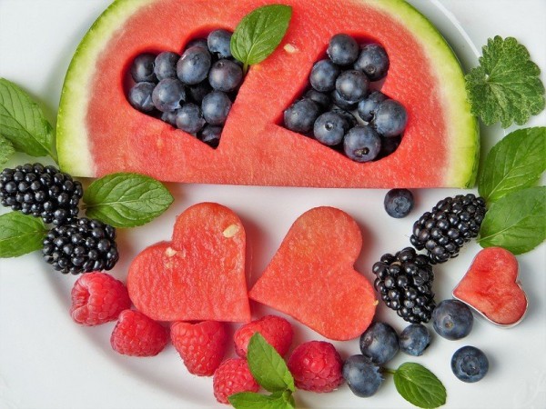 Alimentazione_antimacchie_pelle.jpg